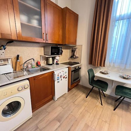 Budapest Central Cozy Studio W Working Space And Wifi Sofia Exterior foto