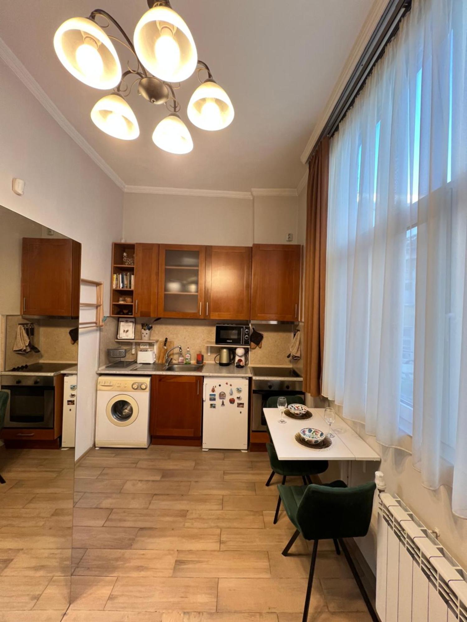 Budapest Central Cozy Studio W Working Space And Wifi Sofia Exterior foto